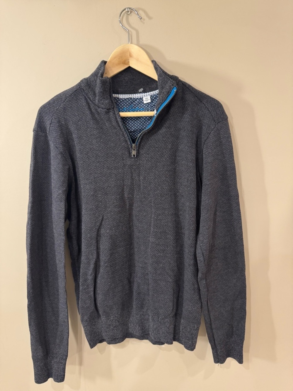 Robert Graham Men's Zip-Neck Textured Sweater - Charcoal with Blue Accent